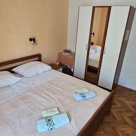 Konukevi Sandra Prpic Rab Town