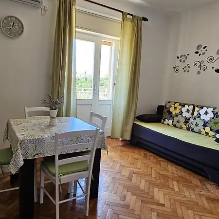 Sandra Prpic 4* Rab Town