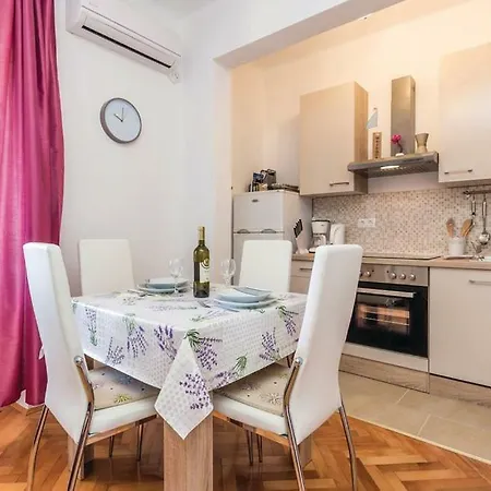 Konukevi Sandra Prpic