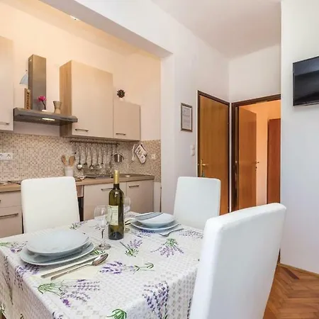 Sandra Prpic 4* Rab Town