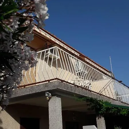 Konukevi Sandra Prpic Rab Town