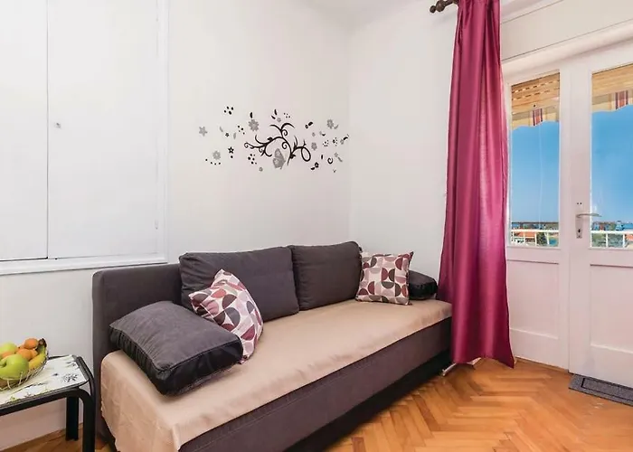 Sandra Prpic Rab Town